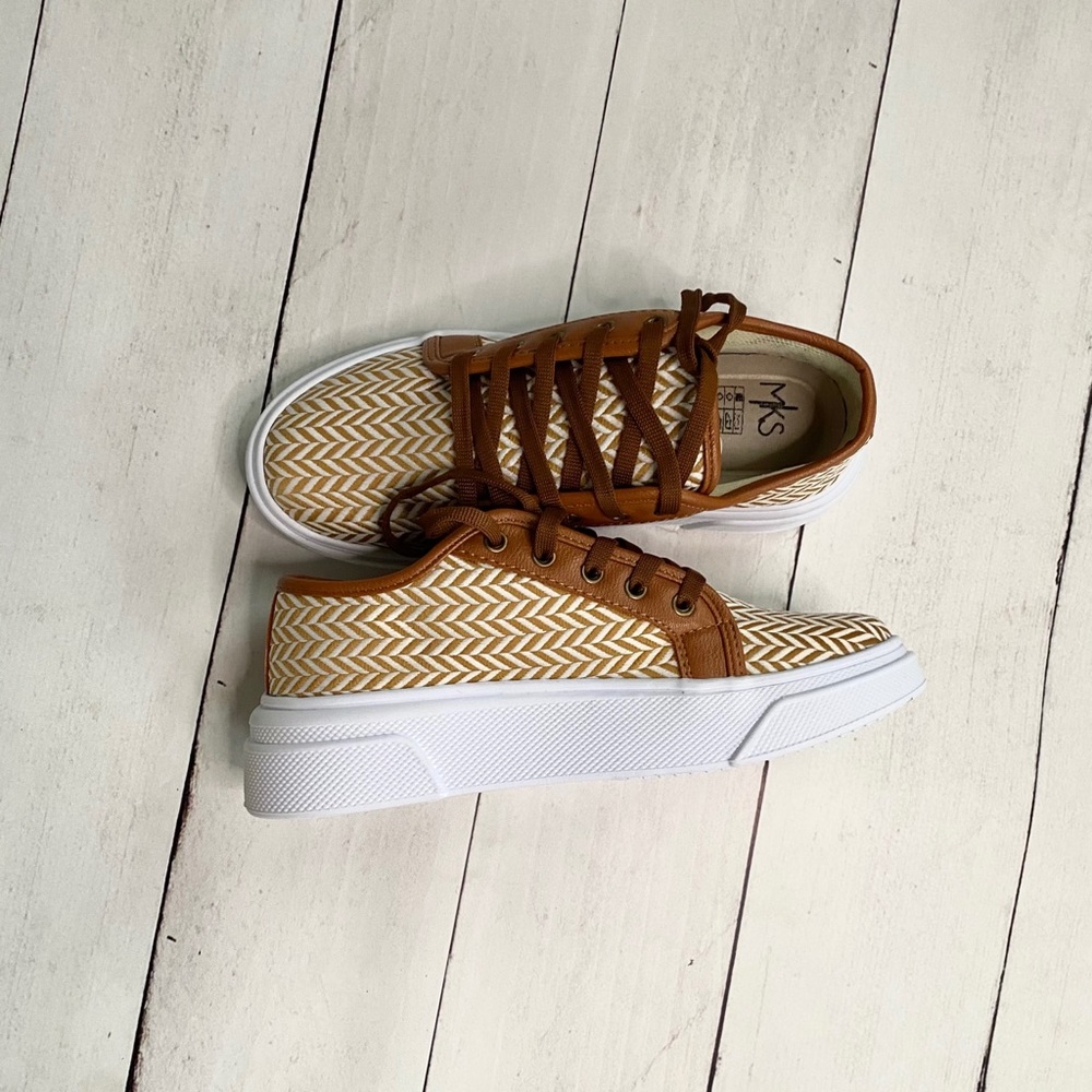 New Fashion Tennis Shoes